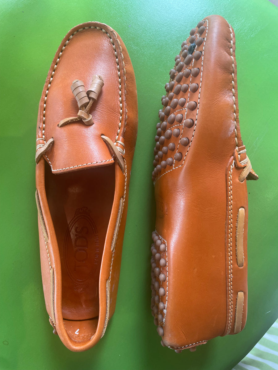 Tod's driving moccasins â Cheeky Vintage
